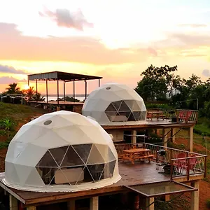 Domescape Glamping Campo de lujo